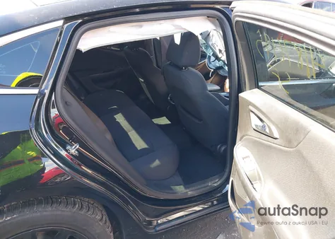 2022 Chevrolet Malibu Fwd Lt из США, поврежденный, VIN 1G1ZD5ST0NF141177